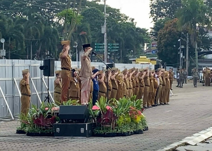 Usai libur lebaran, Wali Kota Palembang Pimpin Apel Ingatkan Pegawai Bekerja Maksimal 