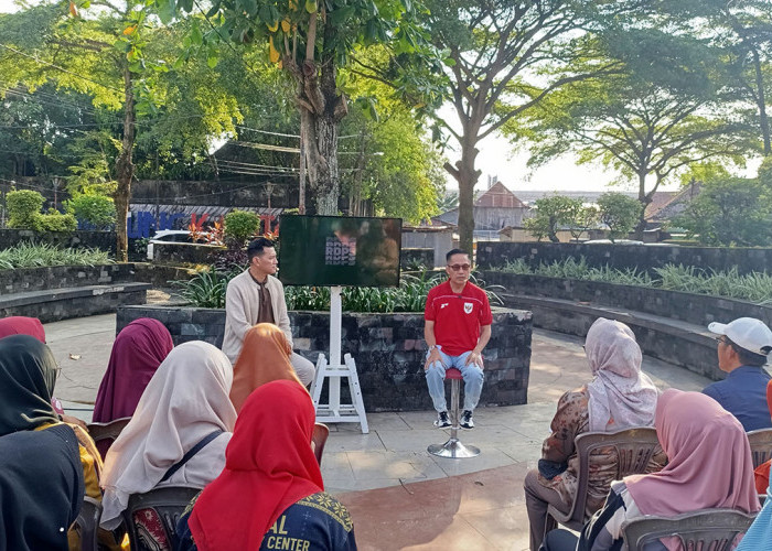 Walikota Palembang Ratu Dewa Dengarkan Aspirasi Warga Seberang Ulu I Lewat Podcast GERCEP RDPS