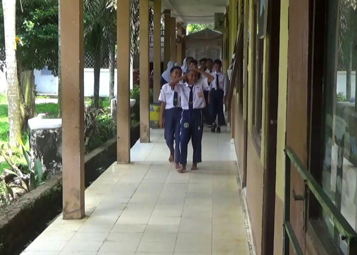 Hadapi Lonjakan Lulusan SD, Pemkot Palembang Tambah Daya Tampung SMP Negeri