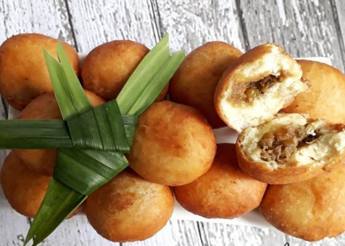 Kecepol, Roti Goreng Manis Berisi Kelapa Parut dari Empat Lawang