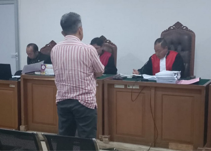 Korupsi Pengadaan APAR Desa Empat Lawang Aprizal Divonis 1 Tahun 4 Bulan Penjara