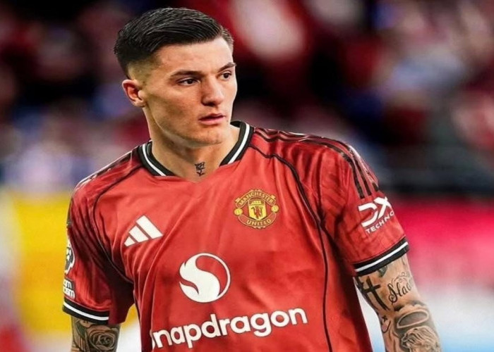 Akankah Benjamin Šeško Jadi Puzzle Terakhir Manchester United Di Lini Depan?