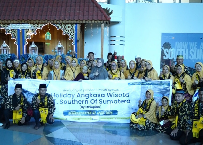 45 Jemaah Umroh Paket 14 Hari Diberangkatkan Holiday Angkasa Wisata dengan Ethiopian Airlines