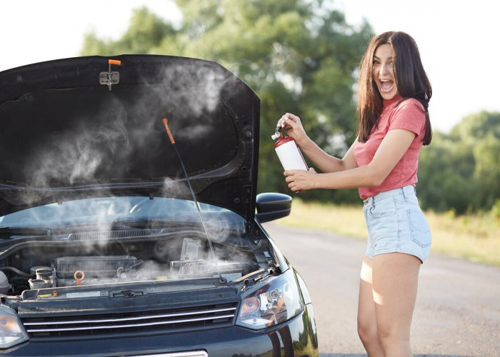 4 Tips Penting Cara Mencegah Mobil Terbakar Saat Perjalanan