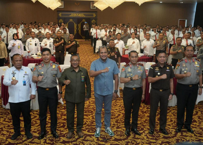 Penguatan Reformasi Hukum Pidana, Kakanwil Kemenkum Sumsel Sukseskan Sosialisasi KUHP–KUHAP oleh Wamenkum RI