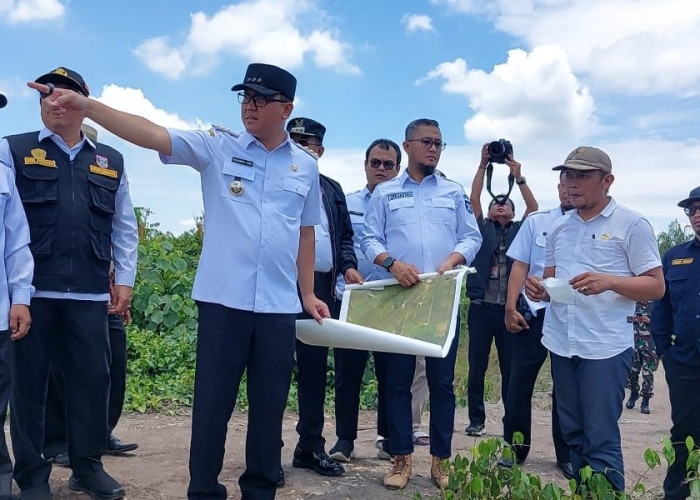 Pastikan Lahan Clear and Clean, Pj Bupati Banyuasin M Farid Tinjau Lokasi Bakal Pabrik CCO