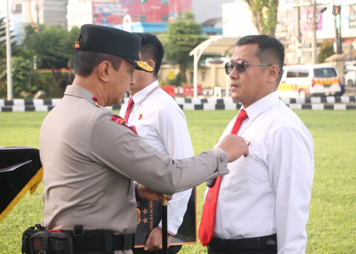 Libas Kasus Peredaran Narkotika di PALI Dalam Jumlah Besar, Iptu Aan Sriyanto Diganjar Pin Emas 