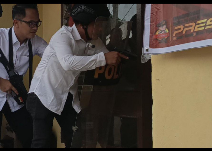 Polres MUBA Gelar Simulasi Penggerebekan untuk Tingkatkan Kesiapan Anggota