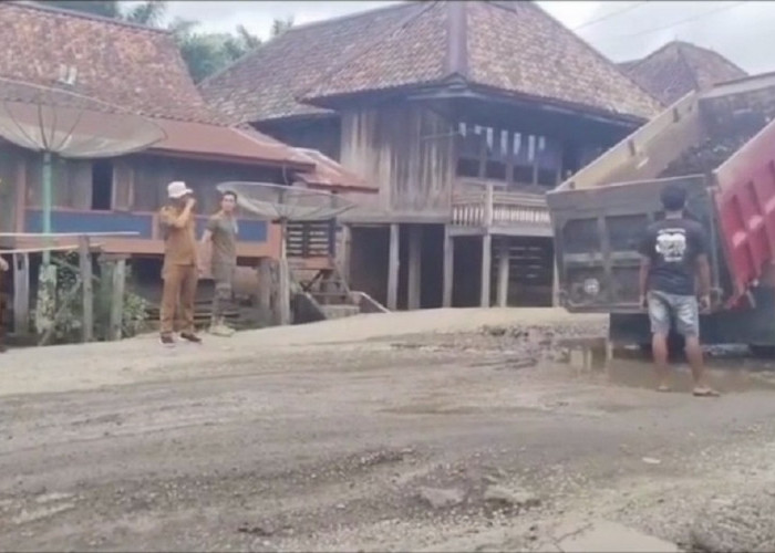 HD Tegaskan Jalan Musi Rawas–Muba Sepanjang 115 Km Mulai Diperbaiki