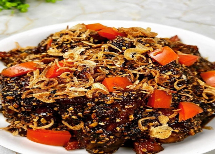 Ayam Kecap Khas Palembang, Sajian Lezat yang Selalu Hadir di Setiap Hajatan