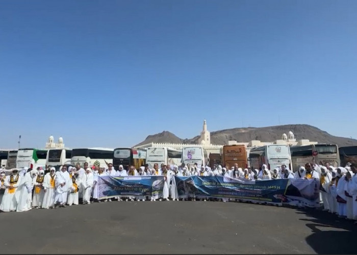 433 Jemaah Holiday  Laksanakan Rukun Umrah, Mengambil Miqat di Masjid Bir Ali