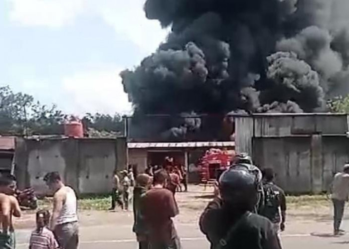 Gudang BBM Ilegal di Muara Enim Terbakar Lagi, Pernah Ditutup Polisi Kini Diduga Beroperasi Diam-diam