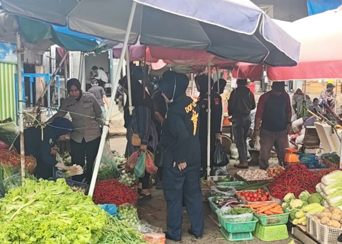 Harga Cabai Merah Terjun Bebas Pascalibur Idulfitri 1447 H, Aktivitas Pasar KM 5 Palembang Kembali Normal