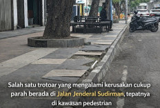 Trotoar Rusak Ganggu Kenyamanan Pejalan Kaki Melintas jalan Sudirman