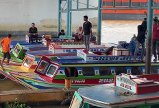 Speedboat Tradisonal Masih Jadi Pilihan Pemudik di Palembang