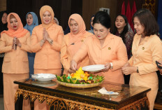 Penuh Kehangatan dan Kepedulian, DWP Kanwil Kemenkum Sumsel Rayakan HUT DWP ke-26 dengan Baksos