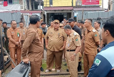 Dengarkan Keluhan Pedagang Pemkab Muara Enim Akan Bangun Pasar Buah 