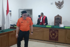 Skandal Proyek Fiktif Rugikan Korban Ratusan Juta, Novran HK Divonis  2 Tahun Penjara