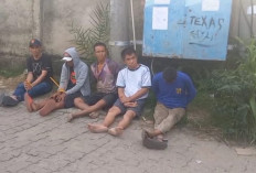 Penggerebekan Kampung Narkoba di Lorong Manggar, Lima Orang Diamankan