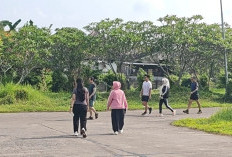 Warga Kemuning Antusias Ikuti Jalan Sehat PALTV 11 April 2026