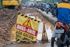 Kemacetan Parah di Simpang Bandara Palembang, Warga Terpaksa Jalan Kaki ke SMB II