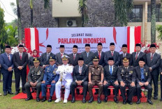 Sekda Palembang Pimpin Upacara Peringatan Hari Pahlawan 
