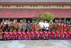 Ratu Dewa Beri Penghargaan atas Prestasi Nasional dan Internasional MB Cakrawala Spensa