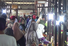 Kondisi Pasar Sekip Ujung Mulai Ramai Pembeli