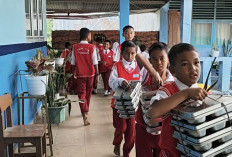 Setelah Sempat Dihentikan Sementara, Program Makan Bergizi Gratis Kembali Dimulai di SDN 178 Palembang