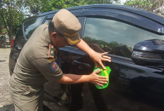 Sat Pol PP Muba Terapkan Pemasangan Stiker Kendaraan Dinas, OPD Diminta Ikuti Perda
