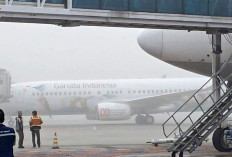 Kabut Tebal Sempat Hambat Keberangkatan JCH Kloter 1 Embarkasi Palembang