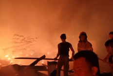 Akibat Ditinggal Pemiliknya, 9 Rumah di Pemulutan Hangus Terbakar